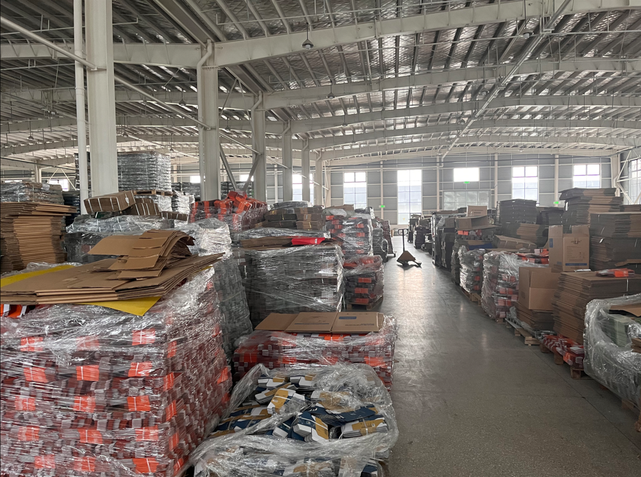 Carton packaging warehouse-pureglassware