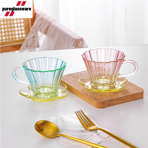 can you put hot coffee in a glass cup-pureglassware